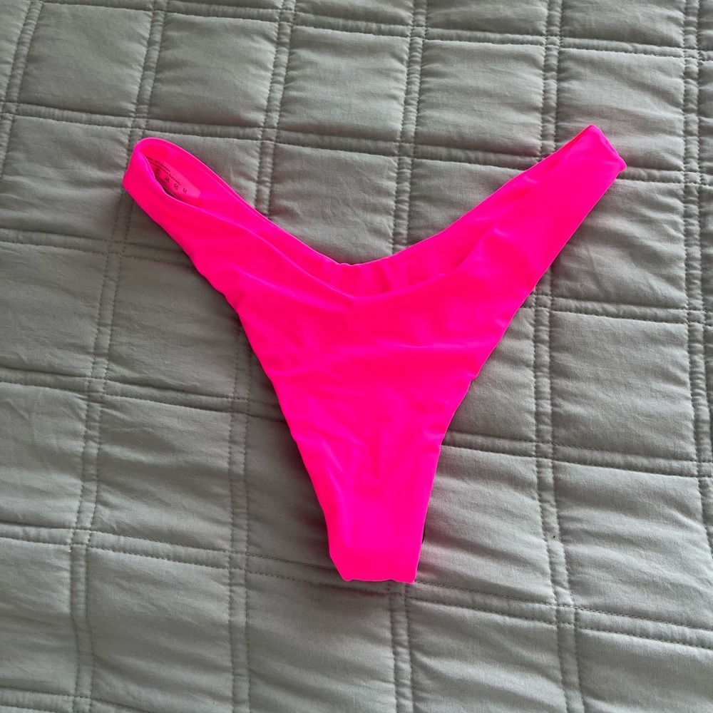 bikini bundle - Picture 2 of 8